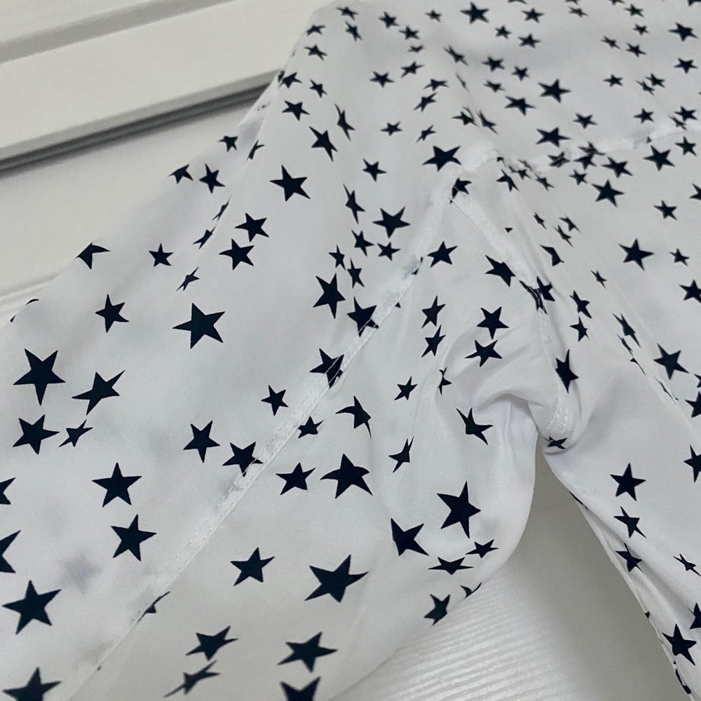 White 1/2 Sleeve Blouse w/ Black Stars